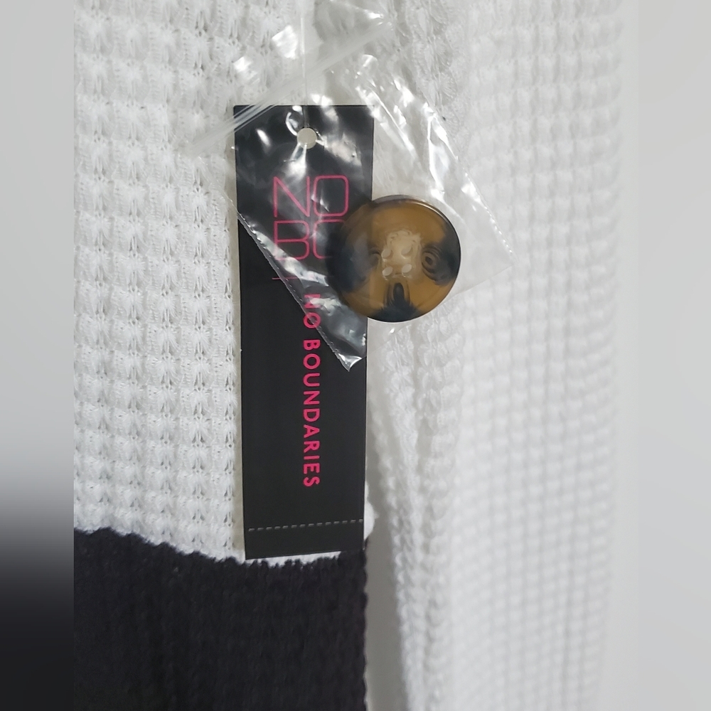 No Boundaries Color Block Sweater - Picture 3 of 4